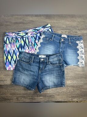 (0017) Girls: 14 Mixed Brands 3pc Denim Shorts- X6